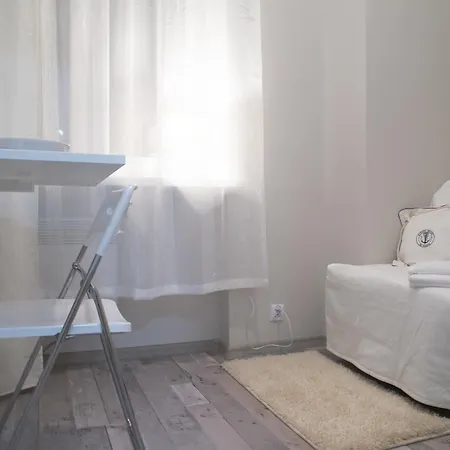 Luxury On The Riverside - Waly Chrobrego, Old Town شتشيتسين